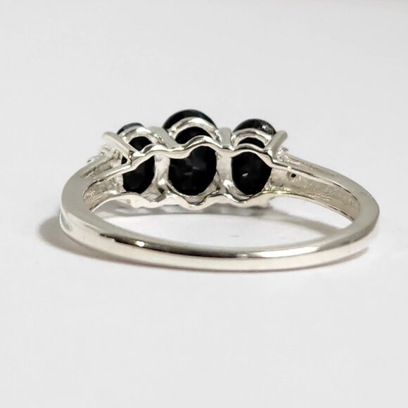 VTG NIB Black Spinel Trilogy Ring Size 7 - Picture 4 of 11
